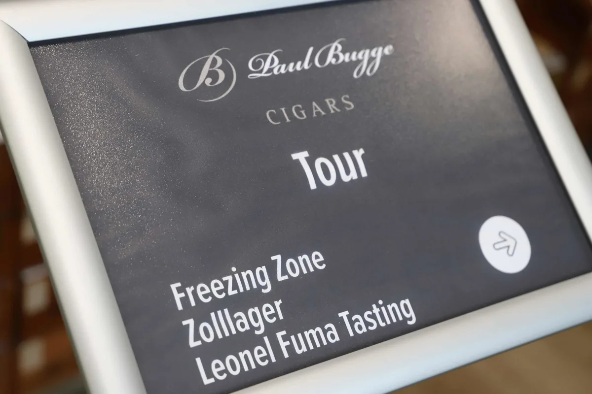 backstage-tour-paul-bugge